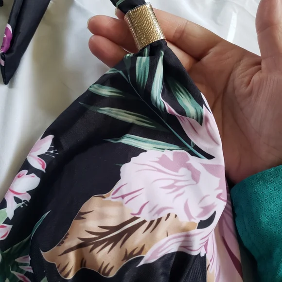 Floral Halter Tankini Top Swimsuit - Picture 7 of 7